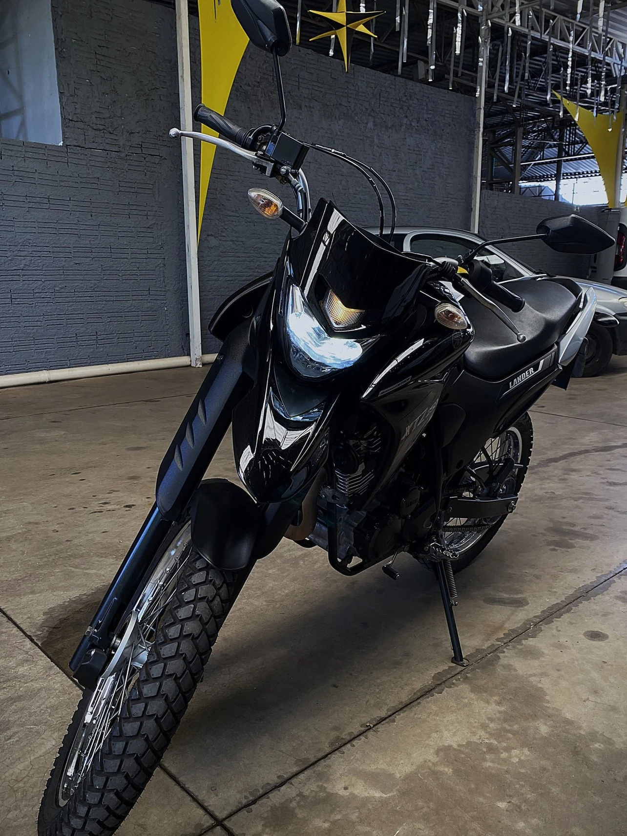 YAMAHA XTZ 250 LANDER CONNECTED