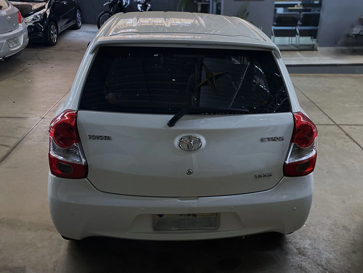 TOYOTA ETIOS