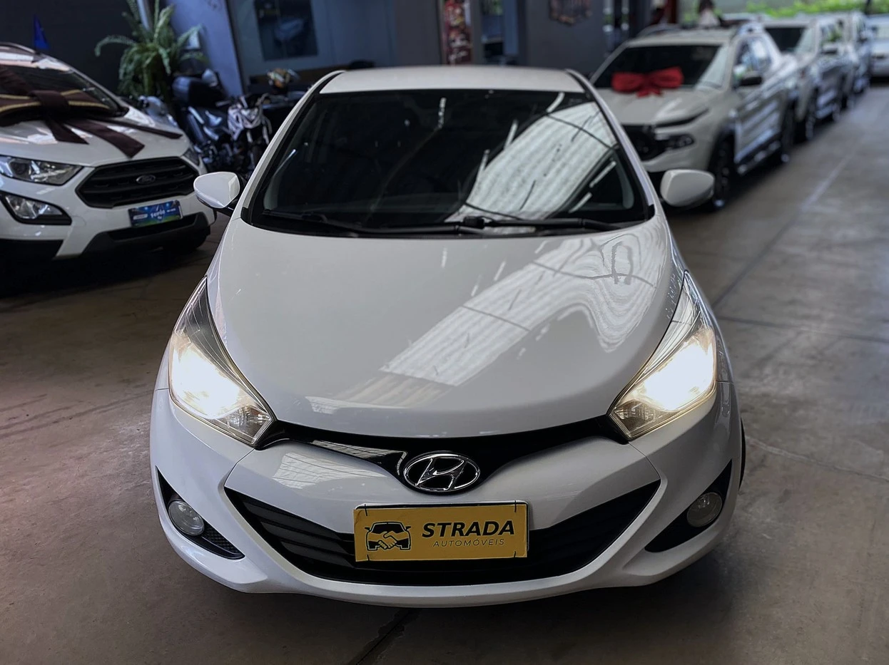 HYUNDAI HB20
