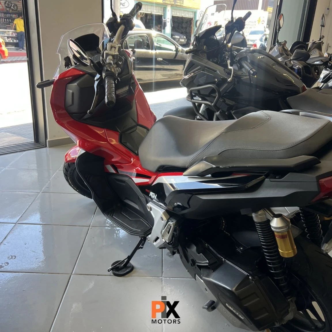 HONDA ADV 150