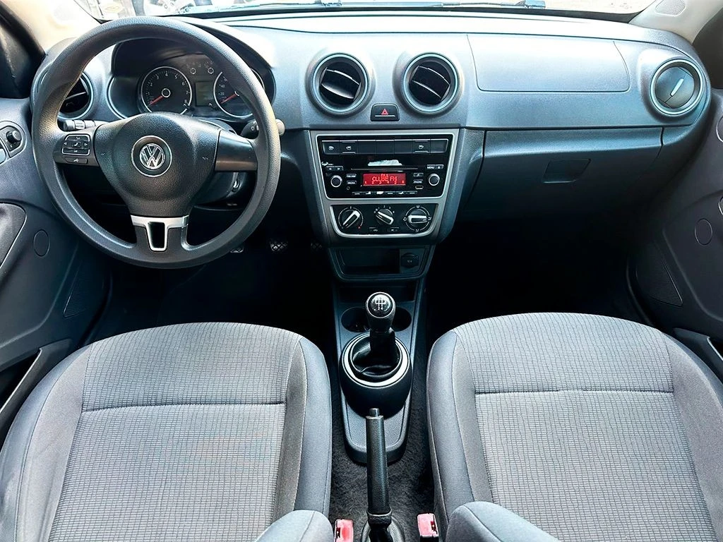 VOLKSWAGEN VOYAGE