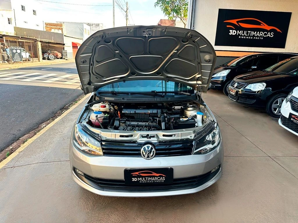 VOLKSWAGEN VOYAGE