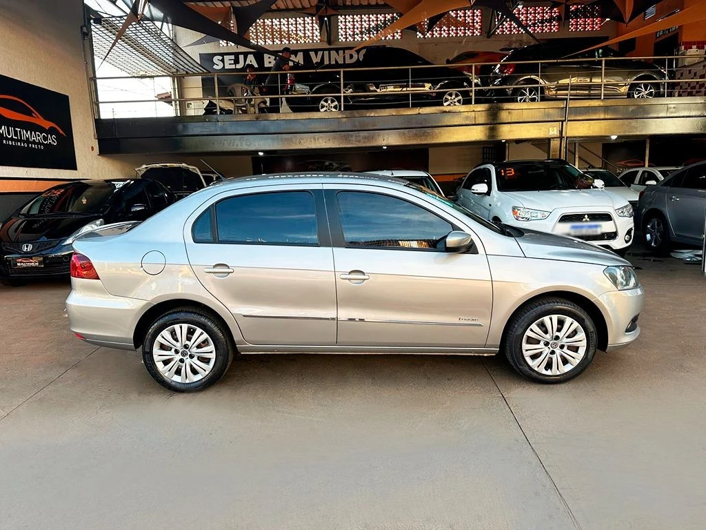 VOLKSWAGEN VOYAGE