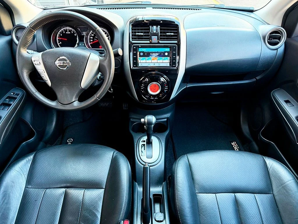 NISSAN VERSA