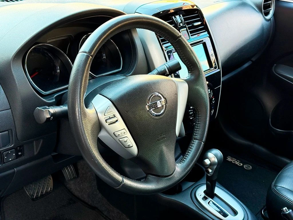 NISSAN VERSA