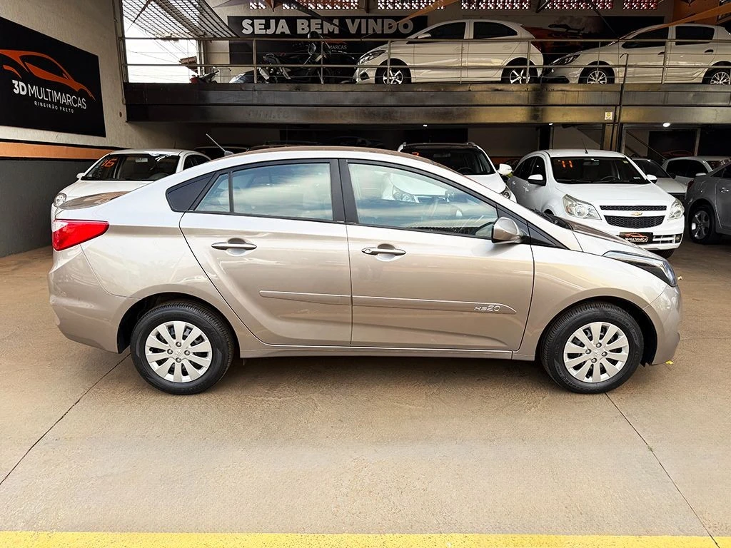 HYUNDAI HB20S