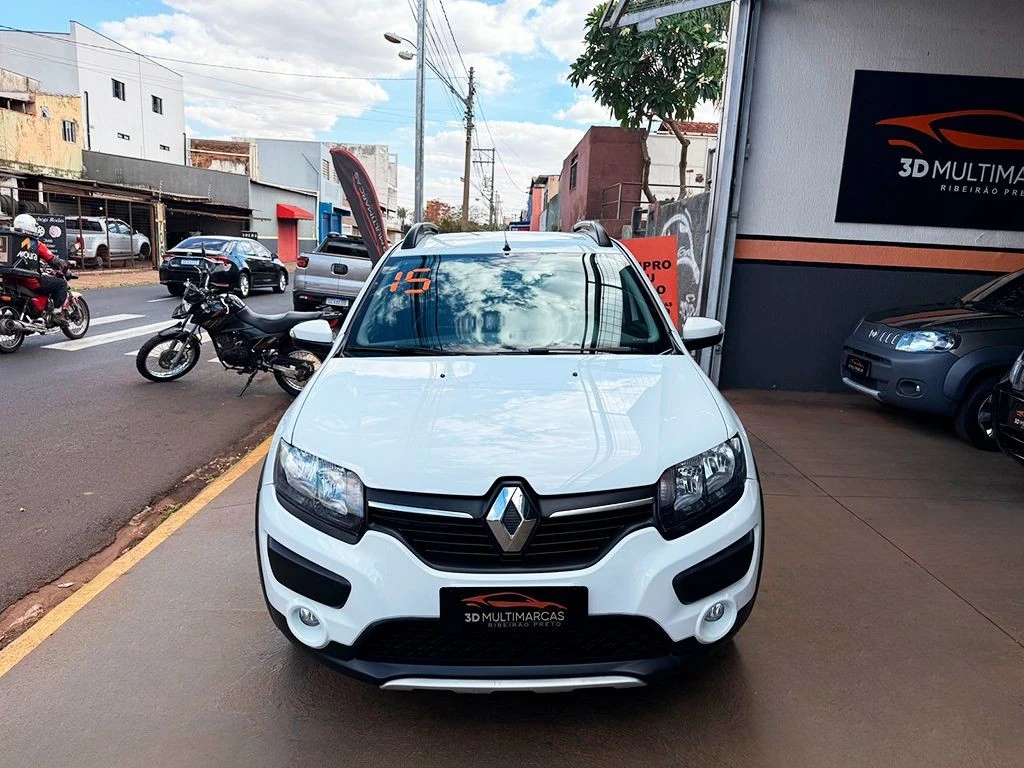 RENAULT SANDERO