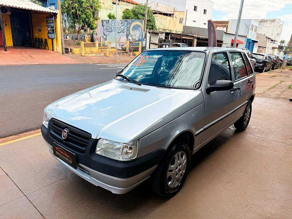 FIAT UNO