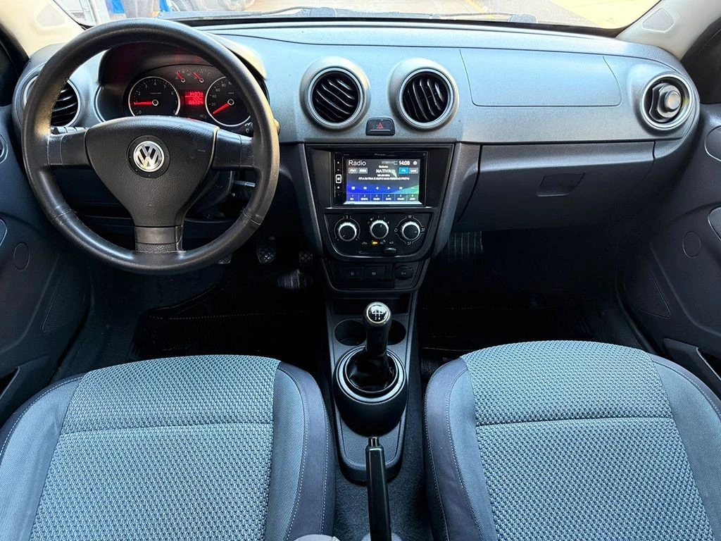 VOLKSWAGEN GOL