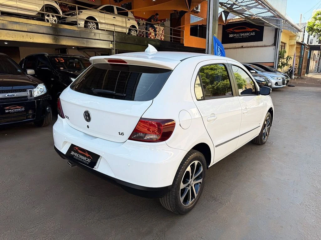 VOLKSWAGEN GOL