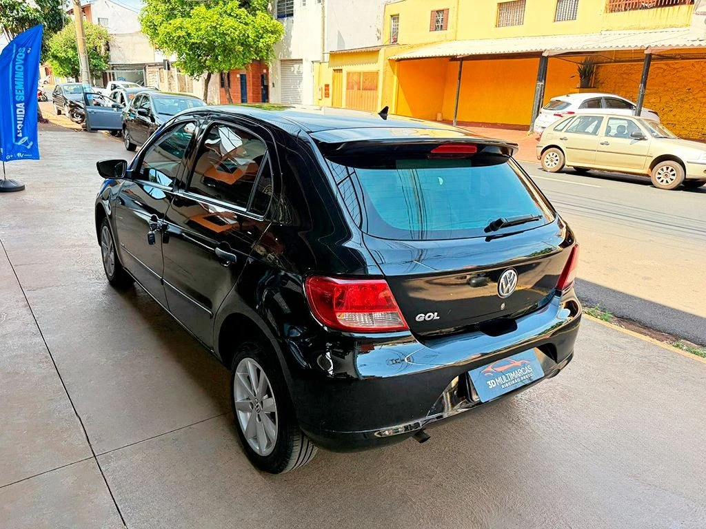 VOLKSWAGEN GOL