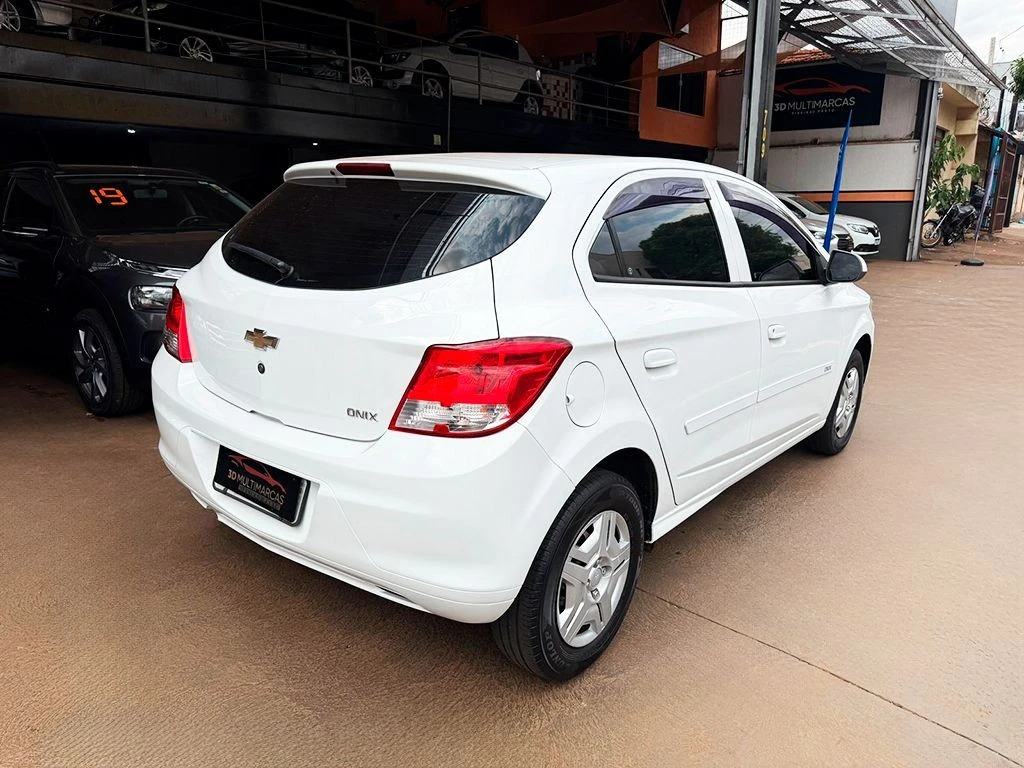 CHEVROLET ONIX