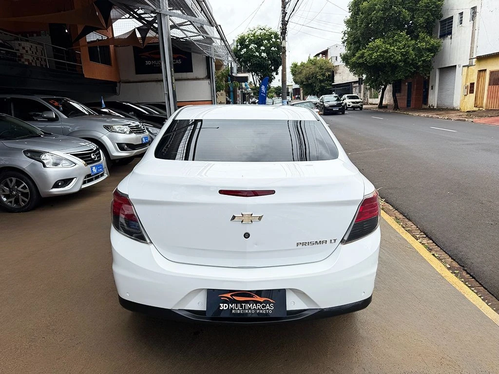 CHEVROLET PRISMA
