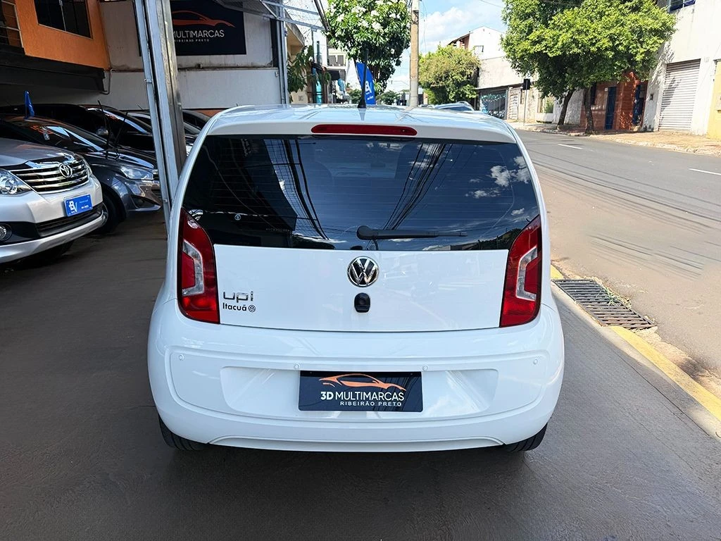 VOLKSWAGEN UP