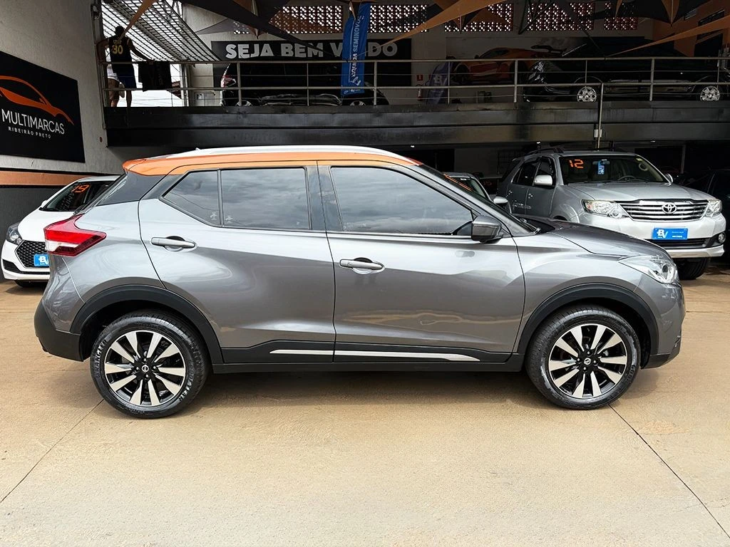 NISSAN KICKS