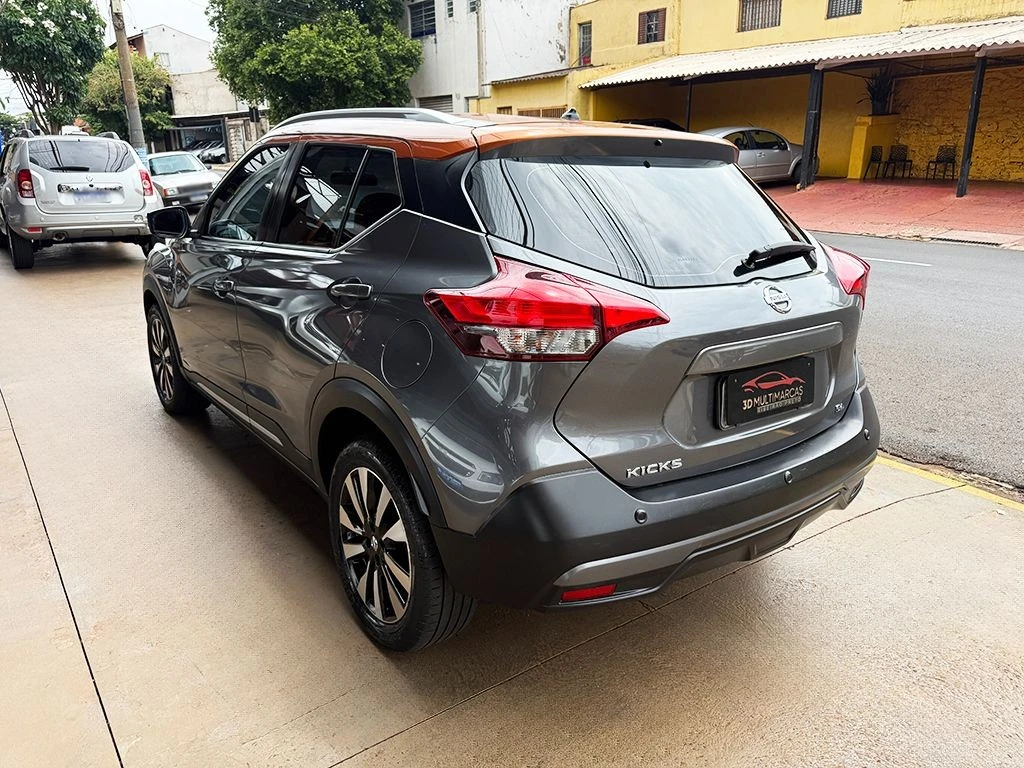 NISSAN KICKS