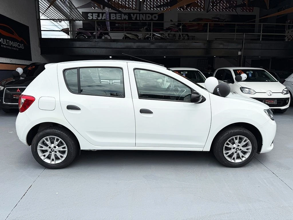RENAULT SANDERO