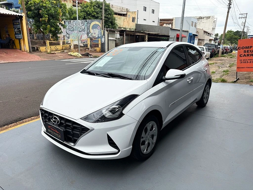 HYUNDAI HB20