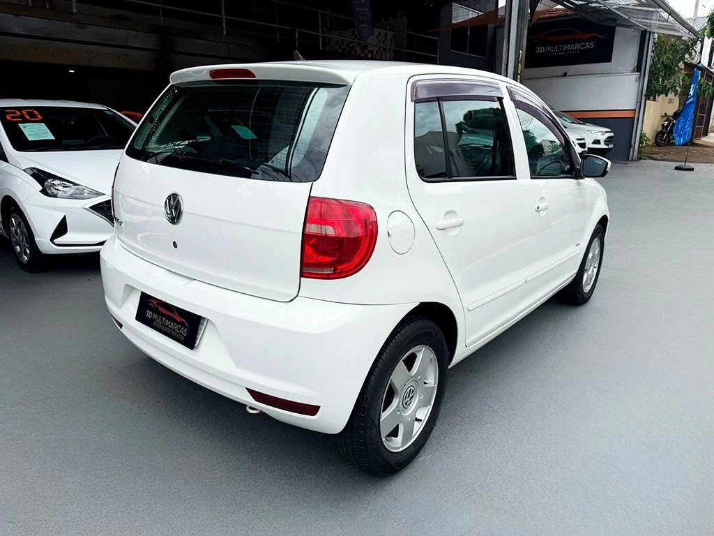 VOLKSWAGEN FOX