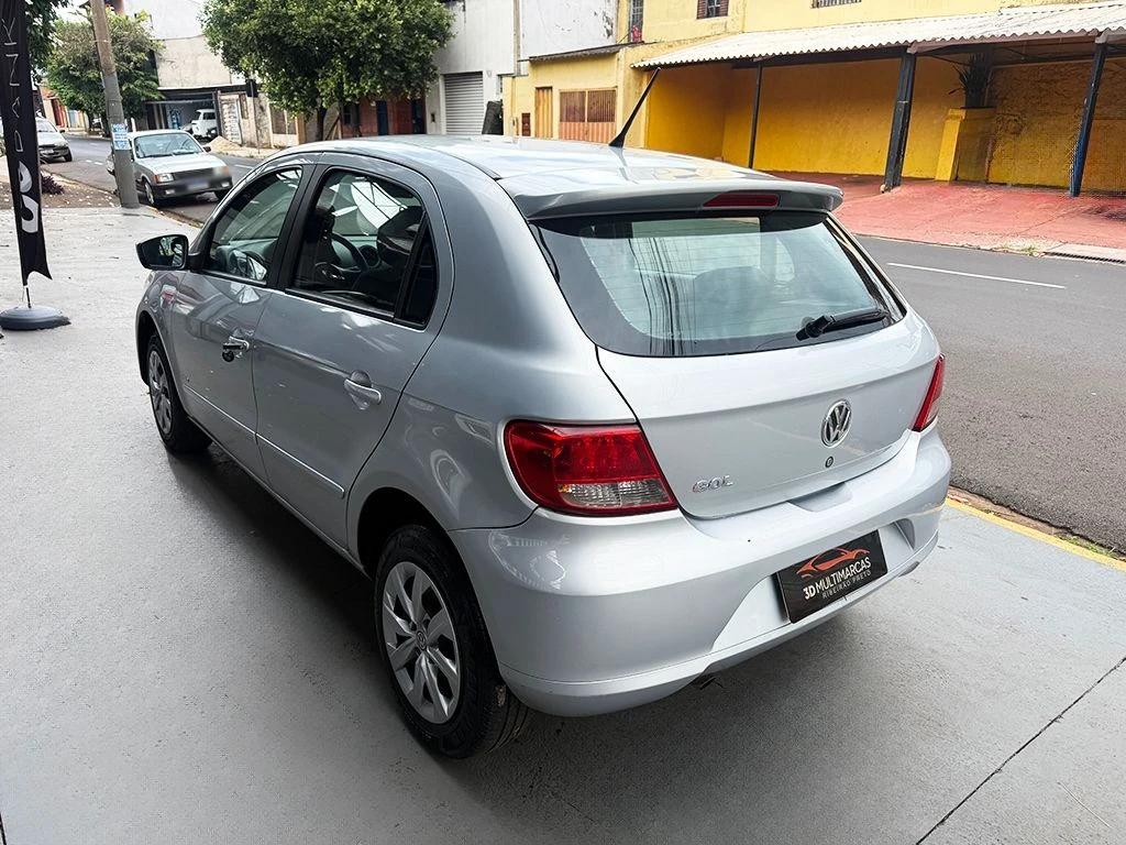 VOLKSWAGEN GOL