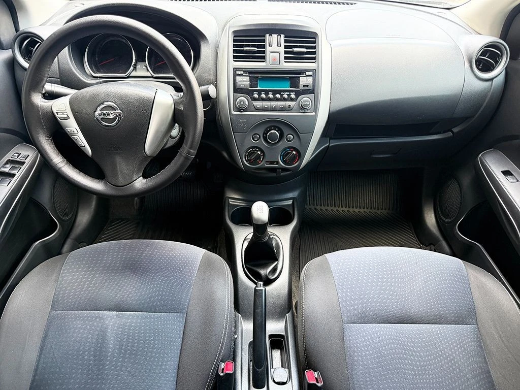 NISSAN VERSA