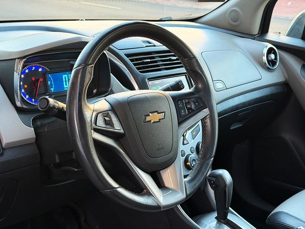 CHEVROLET TRACKER