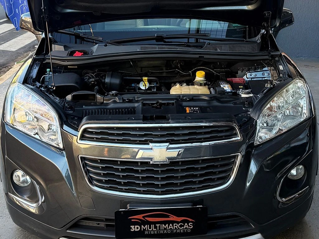 CHEVROLET TRACKER