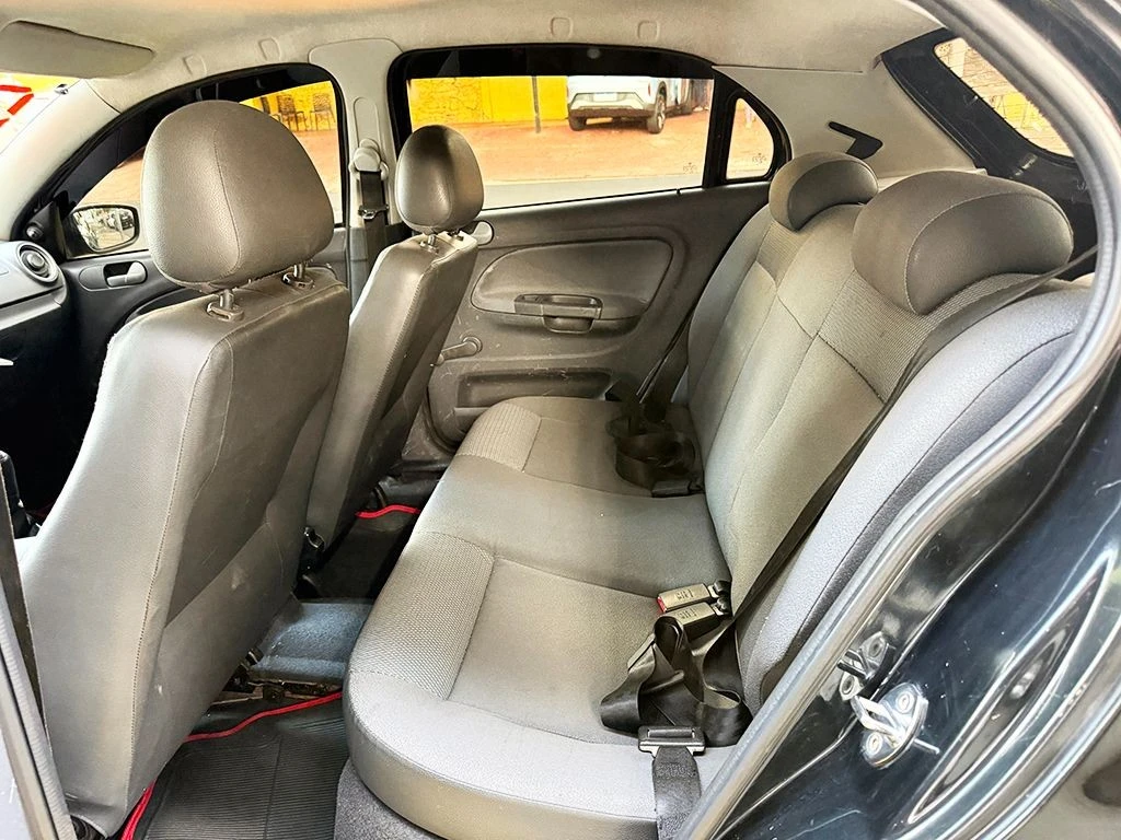 VOLKSWAGEN GOL