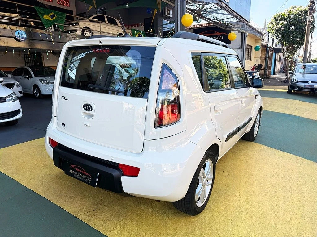 KIA SOUL