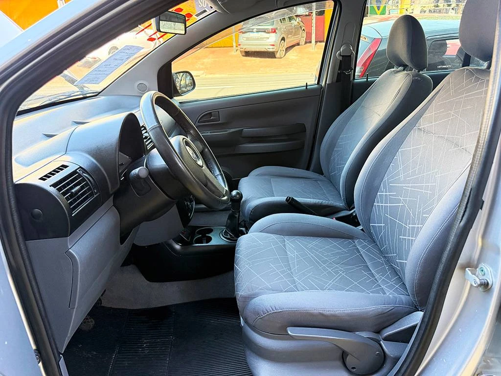 VOLKSWAGEN SPACEFOX