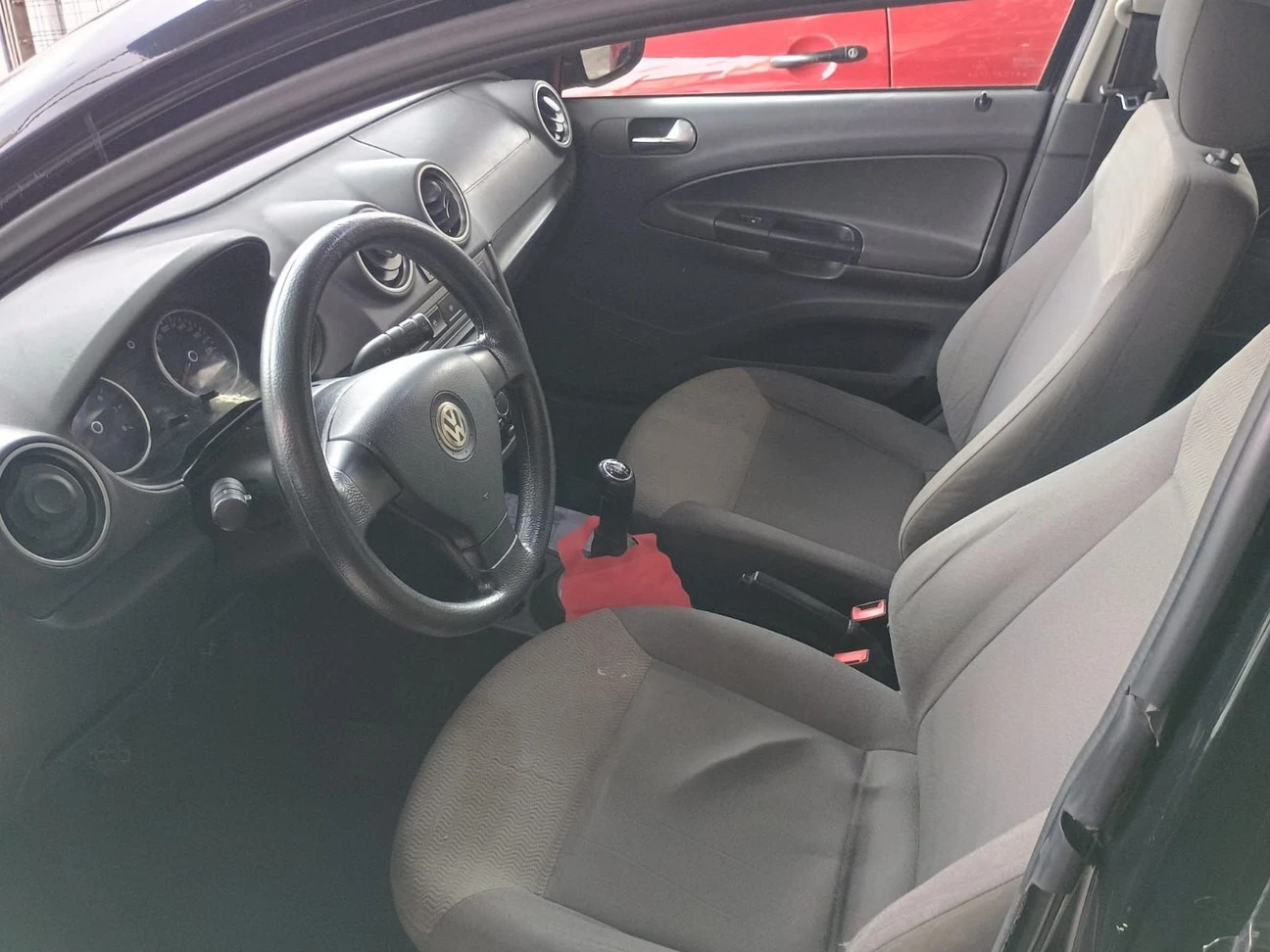 VOLKSWAGEN VOYAGE
