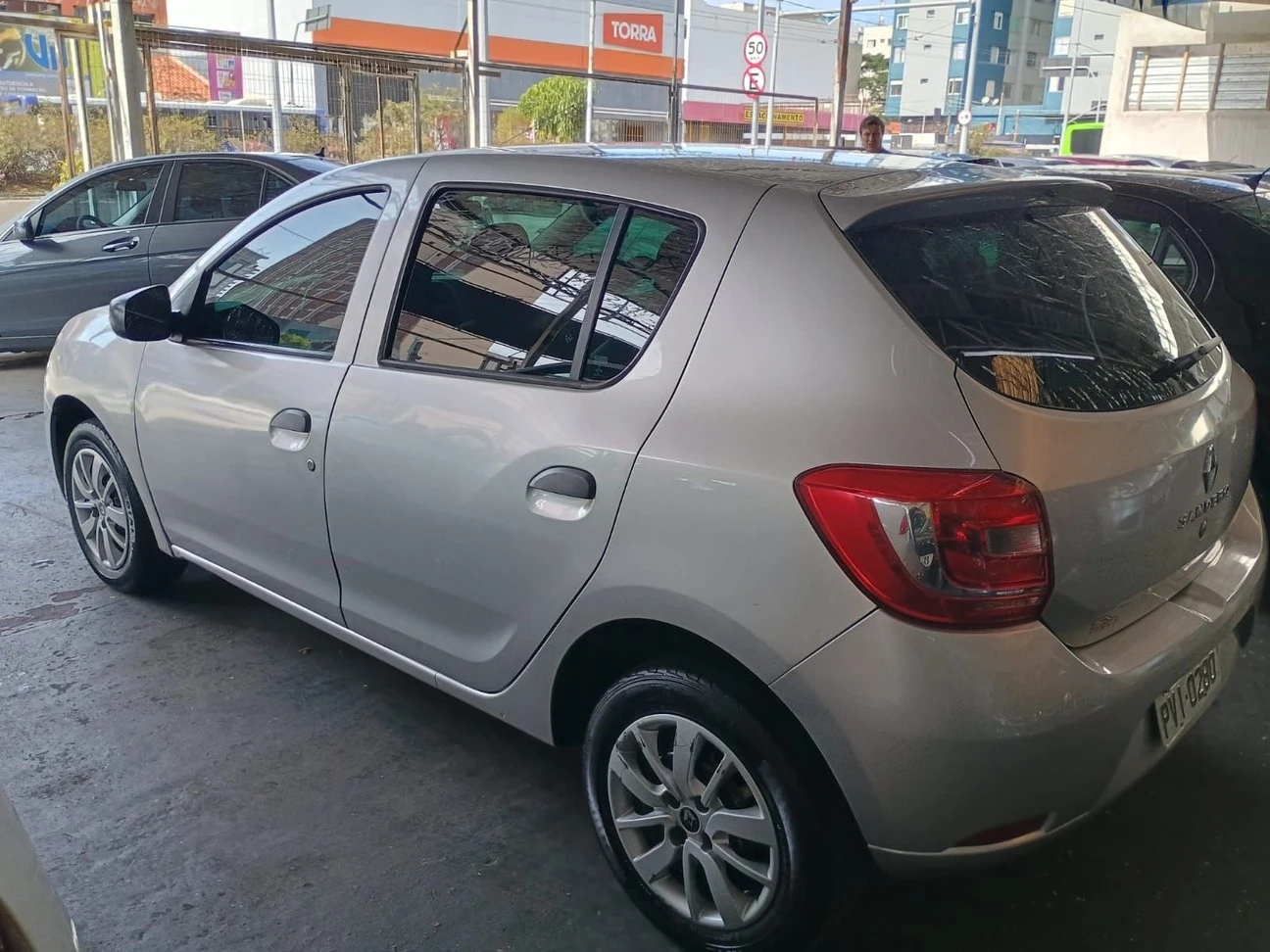 RENAULT SANDERO