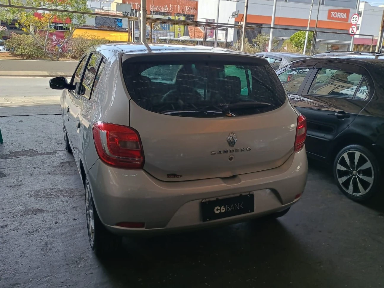 RENAULT SANDERO