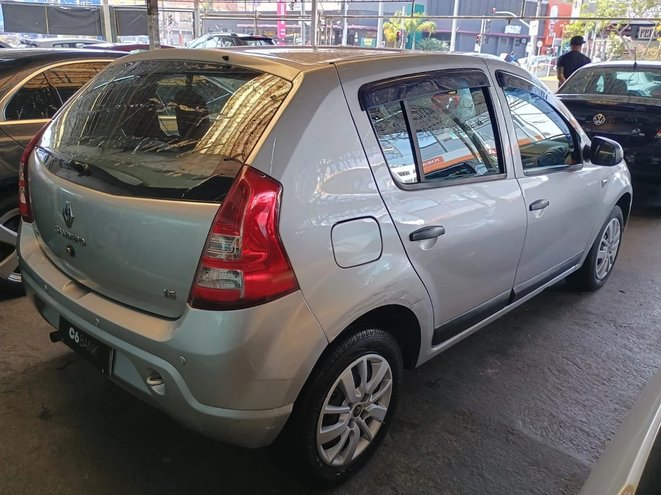 RENAULT SANDERO