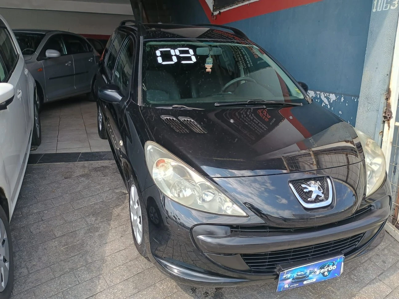 PEUGEOT 207