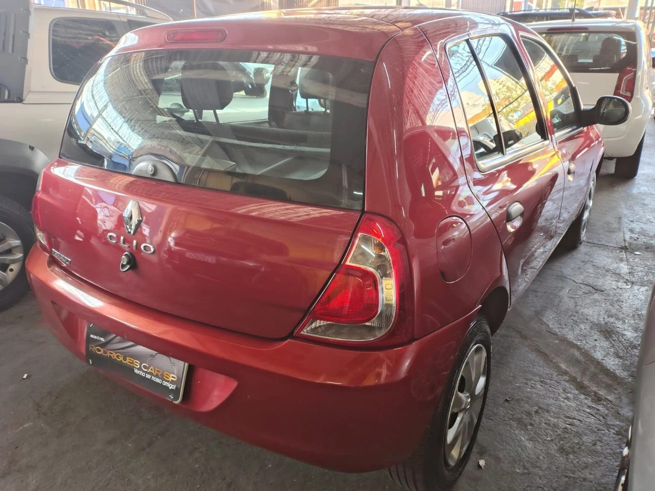 RENAULT CLIO