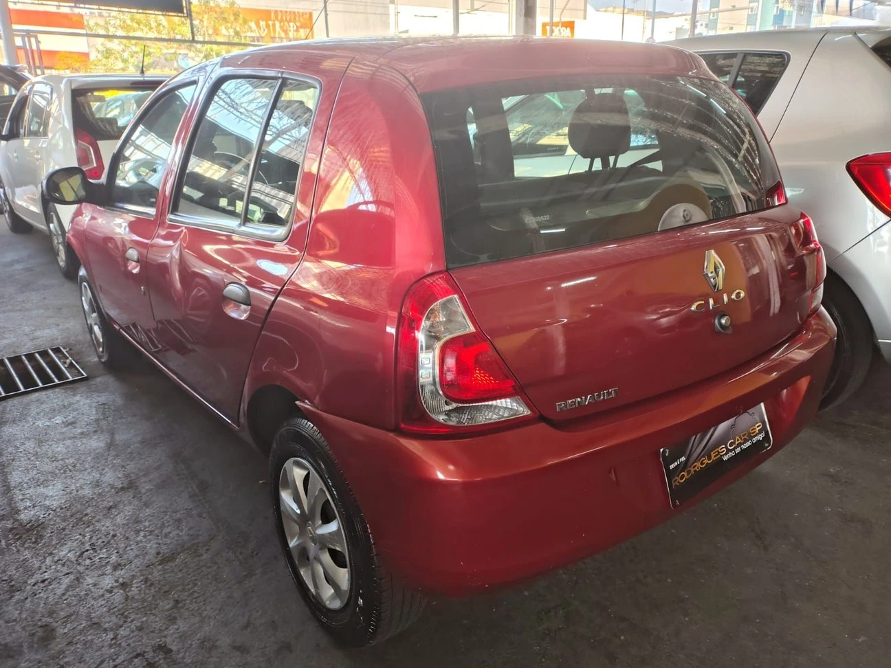 RENAULT CLIO