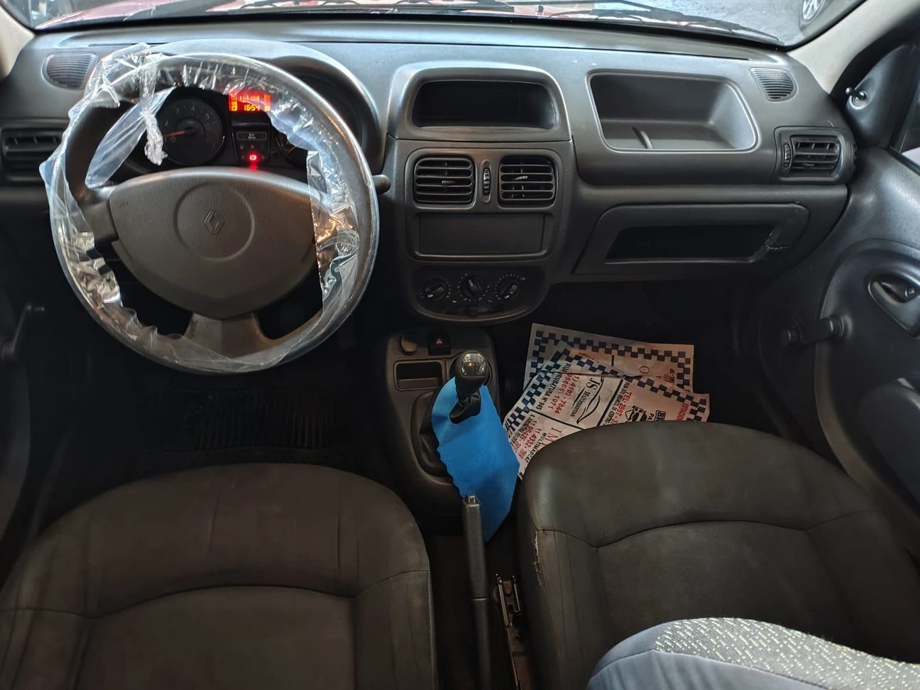RENAULT CLIO