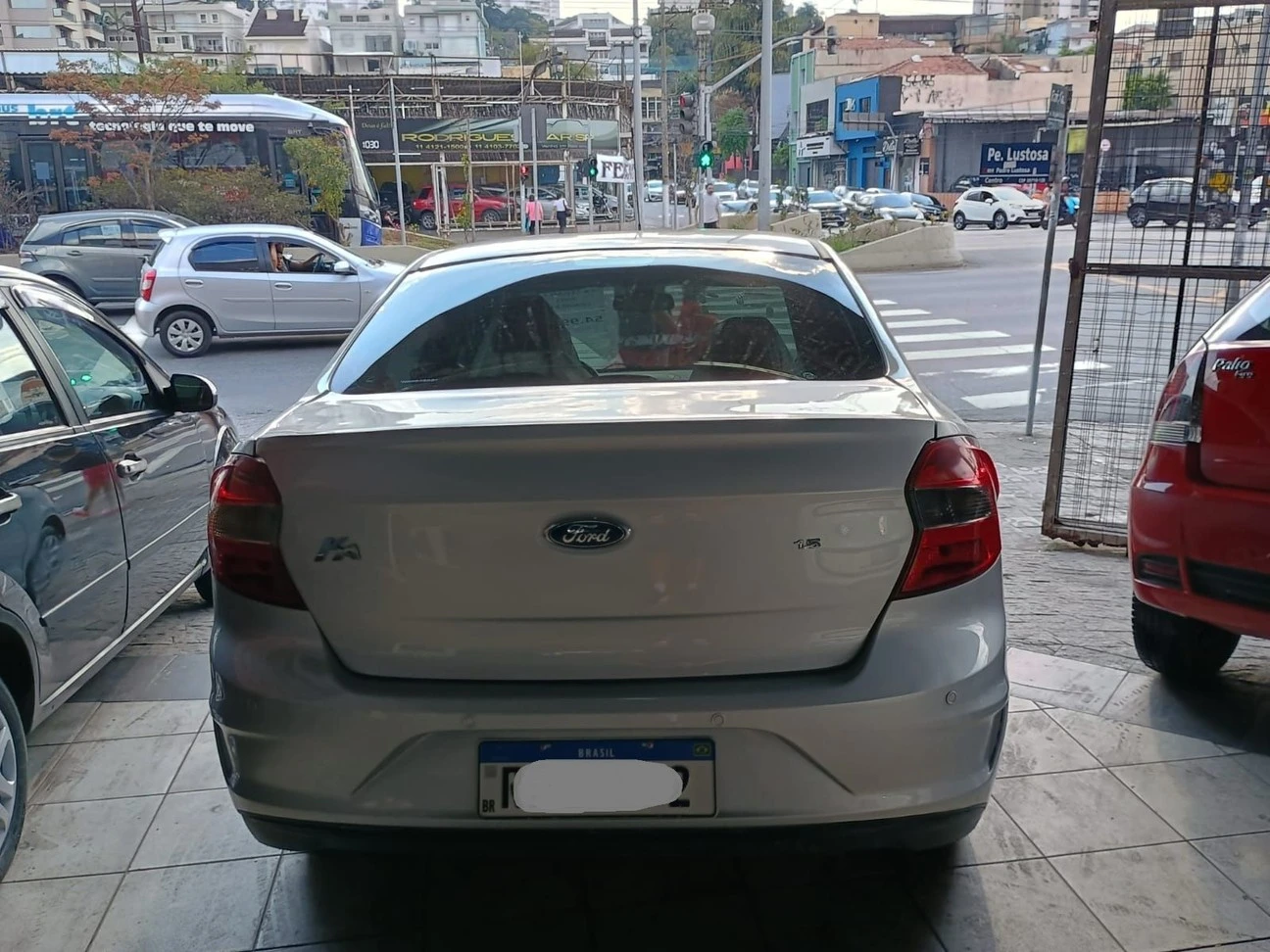 FORD KA