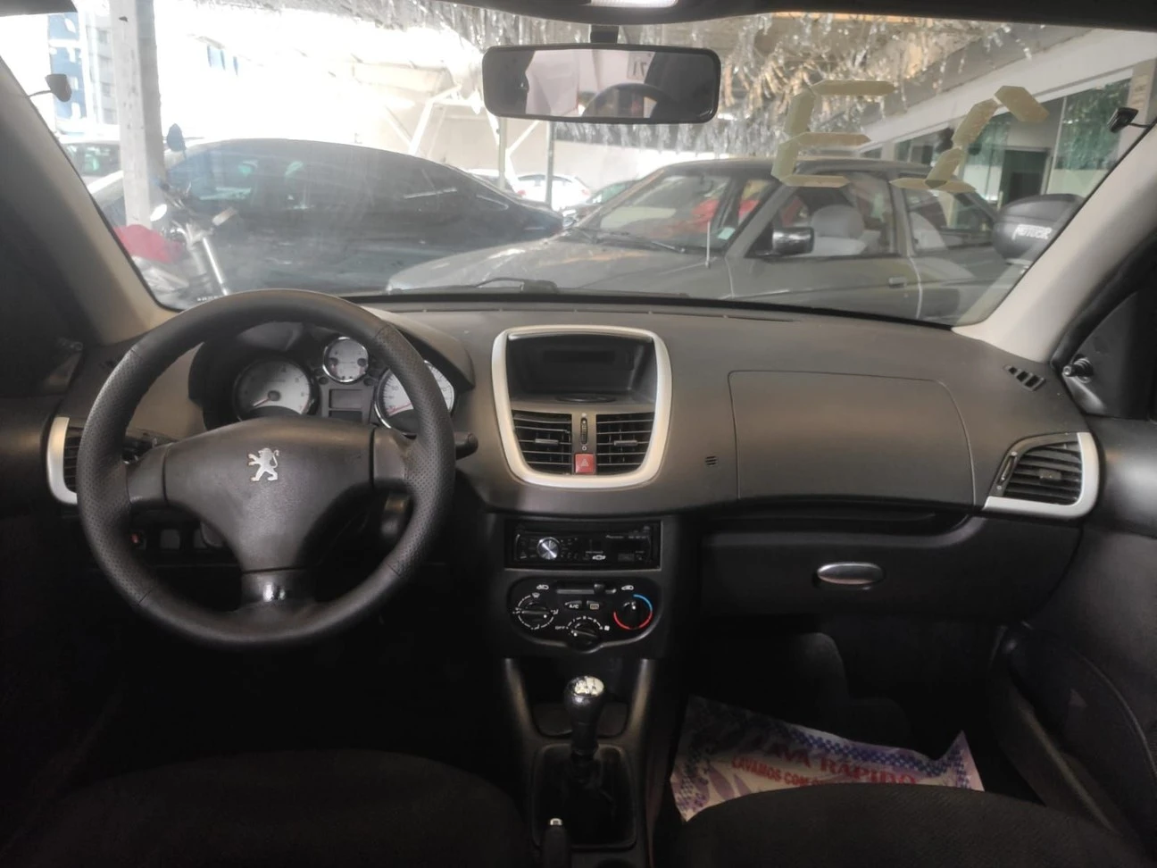 PEUGEOT 207