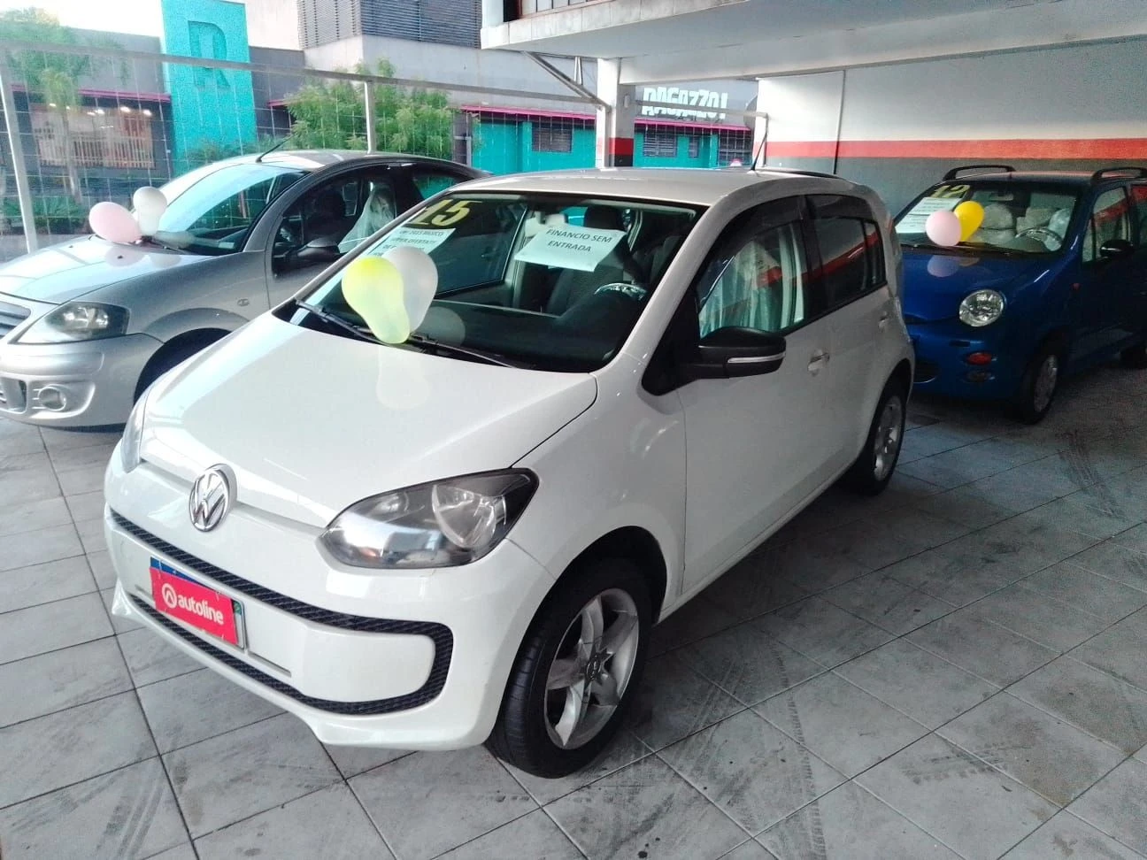 VOLKSWAGEN UP