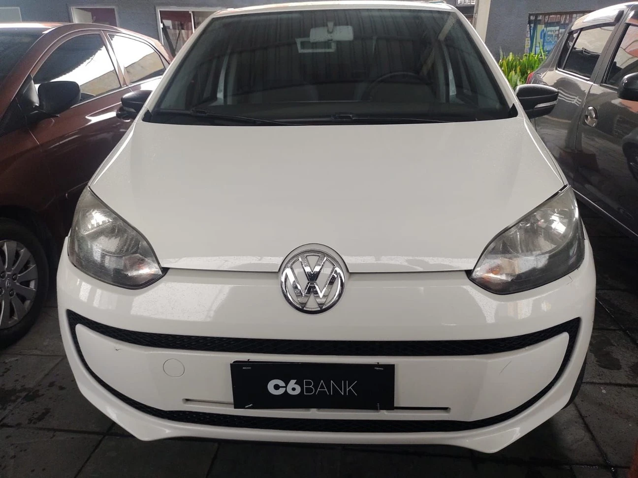 VOLKSWAGEN UP