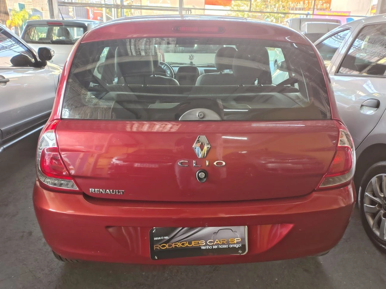 RENAULT CLIO