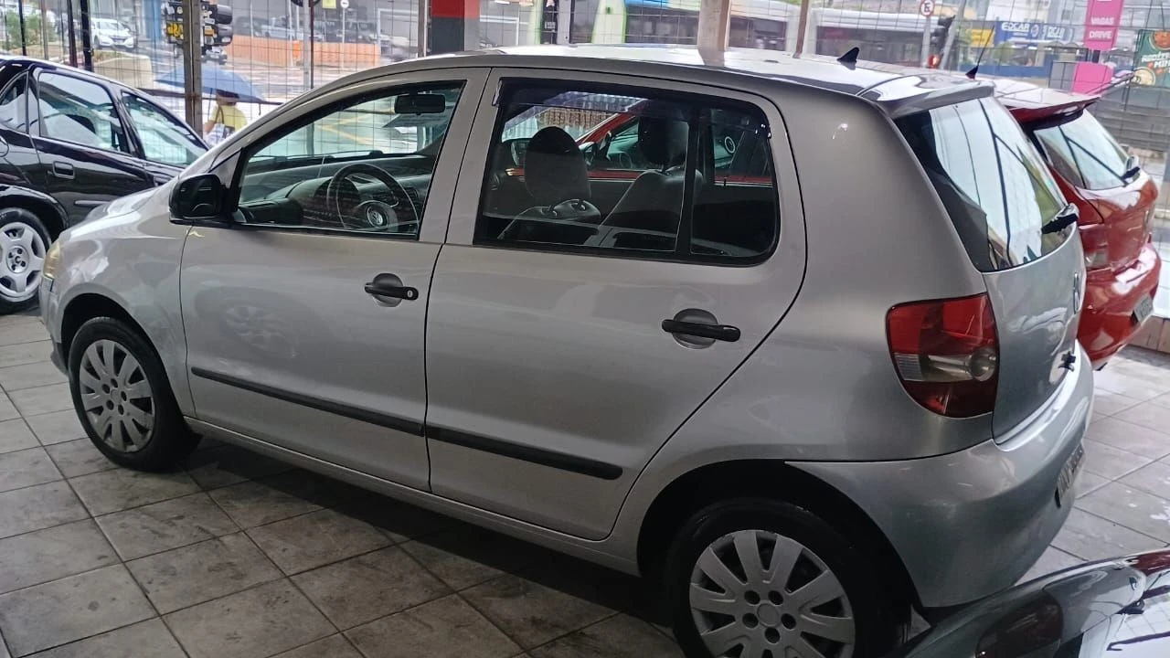 VOLKSWAGEN FOX