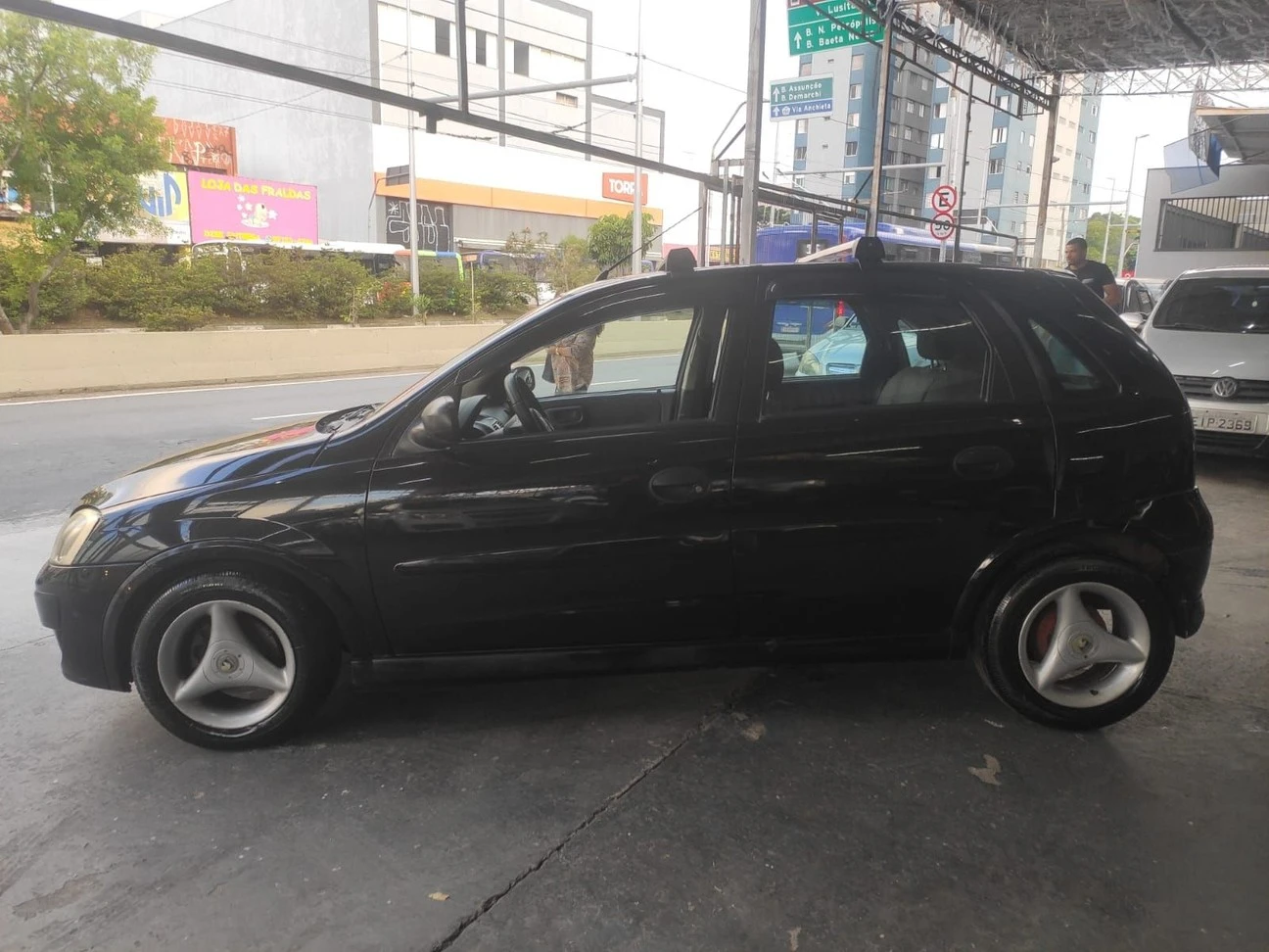 CHEVROLET CORSA