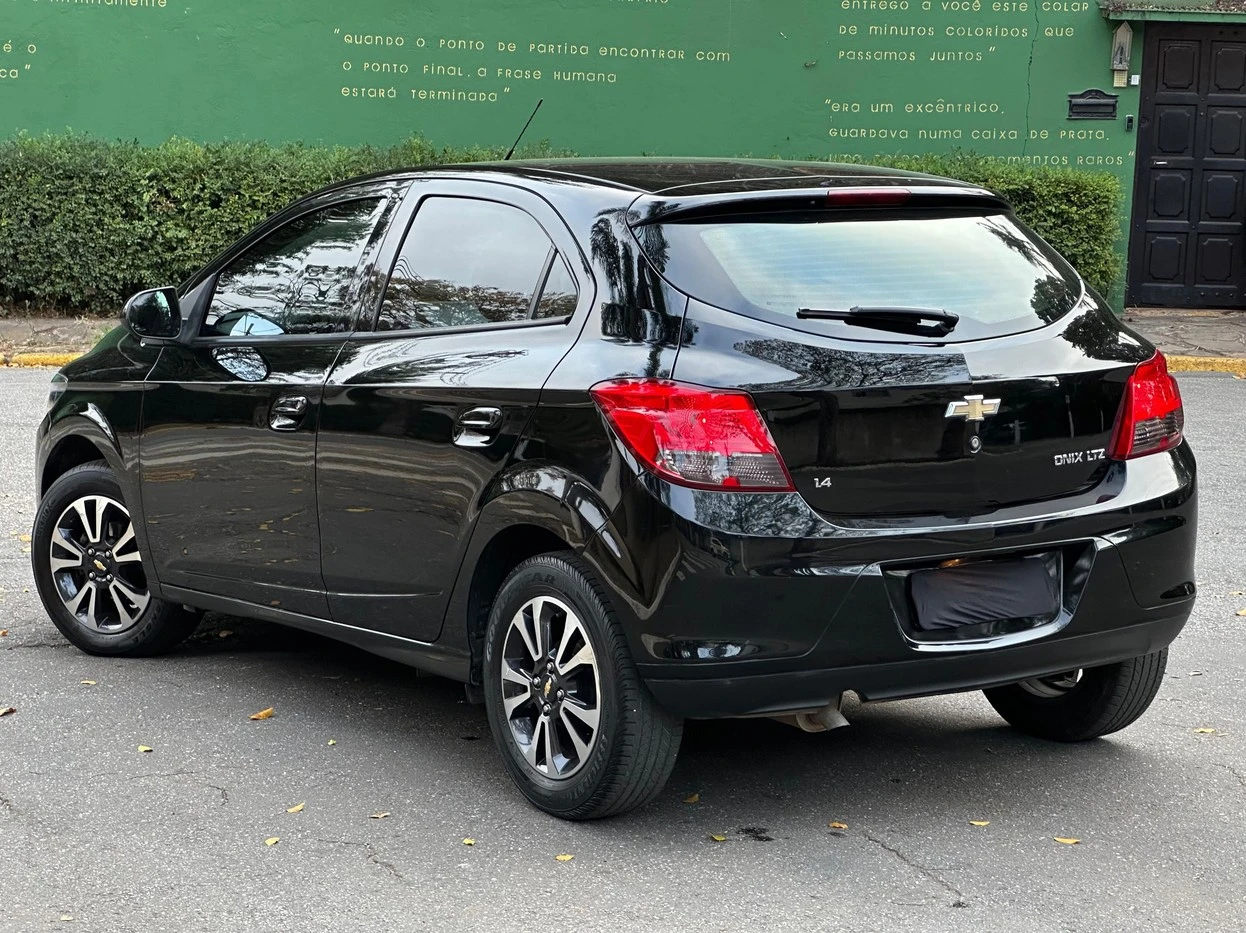 CHEVROLET ONIX