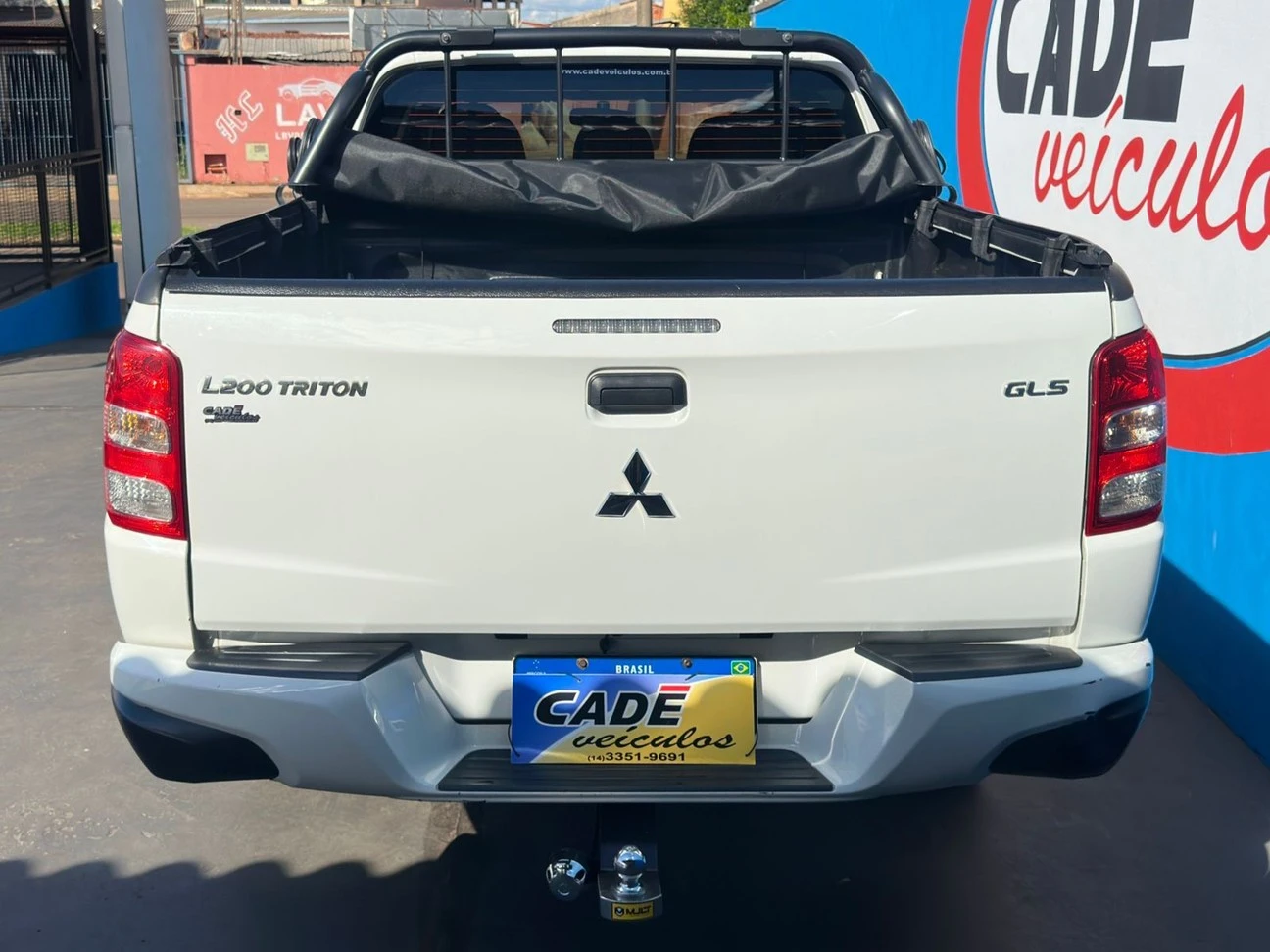 MITSUBISHI L200 TRITON