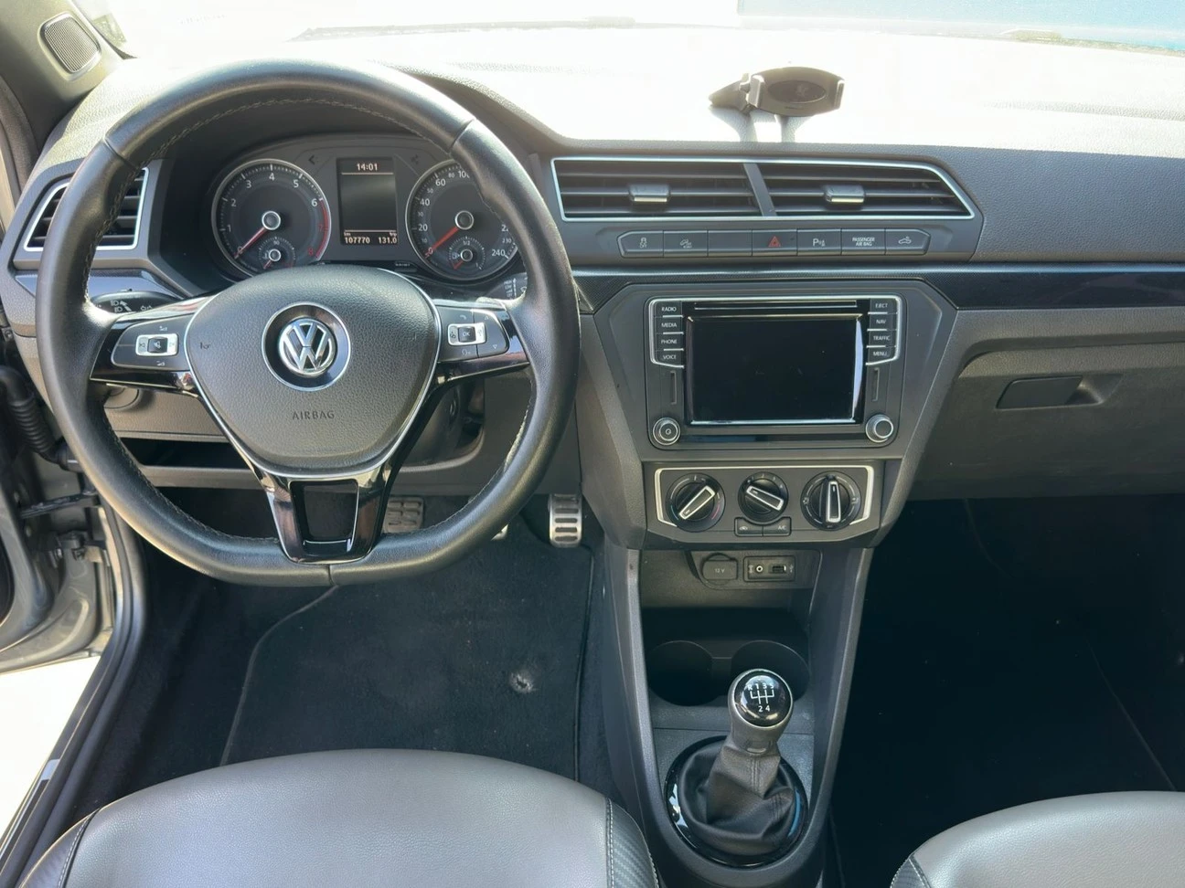 VOLKSWAGEN SAVEIRO