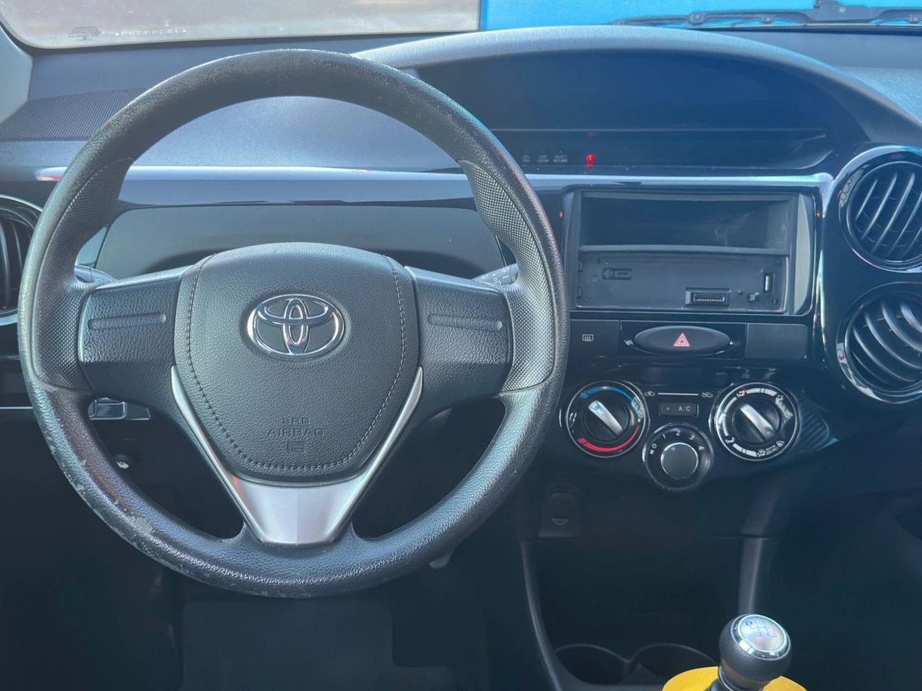 TOYOTA ETIOS