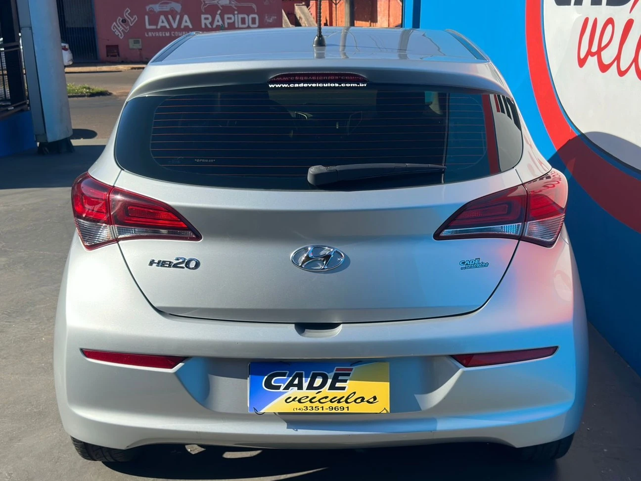 HYUNDAI HB20